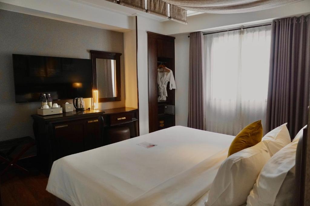 هتل اودیس بوتیک